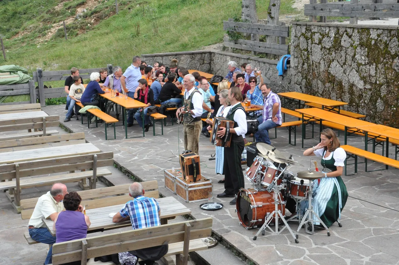 ausflug-ff-wenns-2012-5.webp