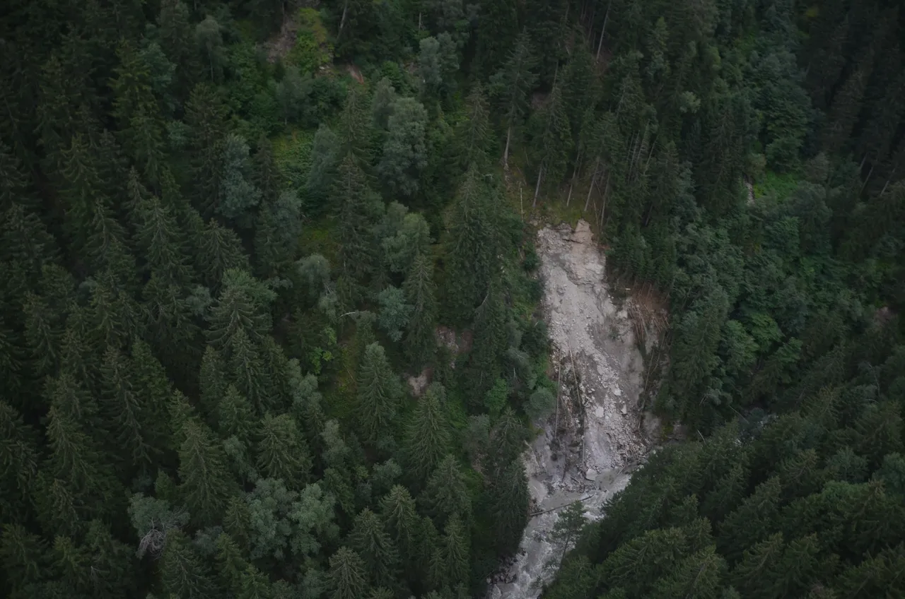 hangrutsch-wenns-l16-2012-06.webp