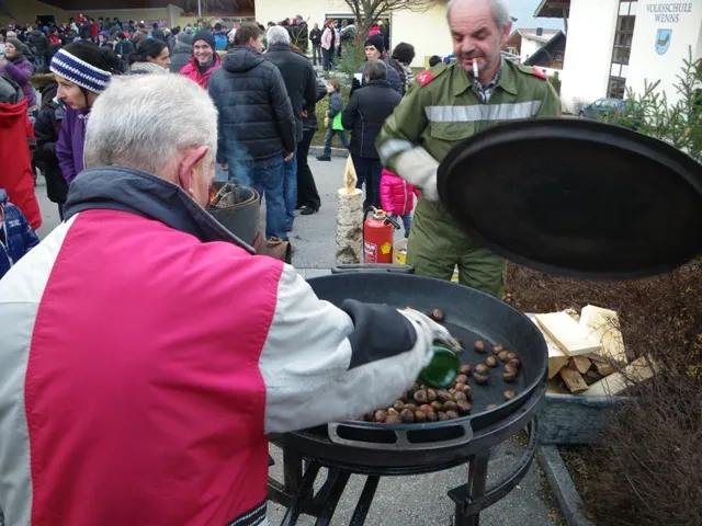 nikolaus-markt-2012-3.webp