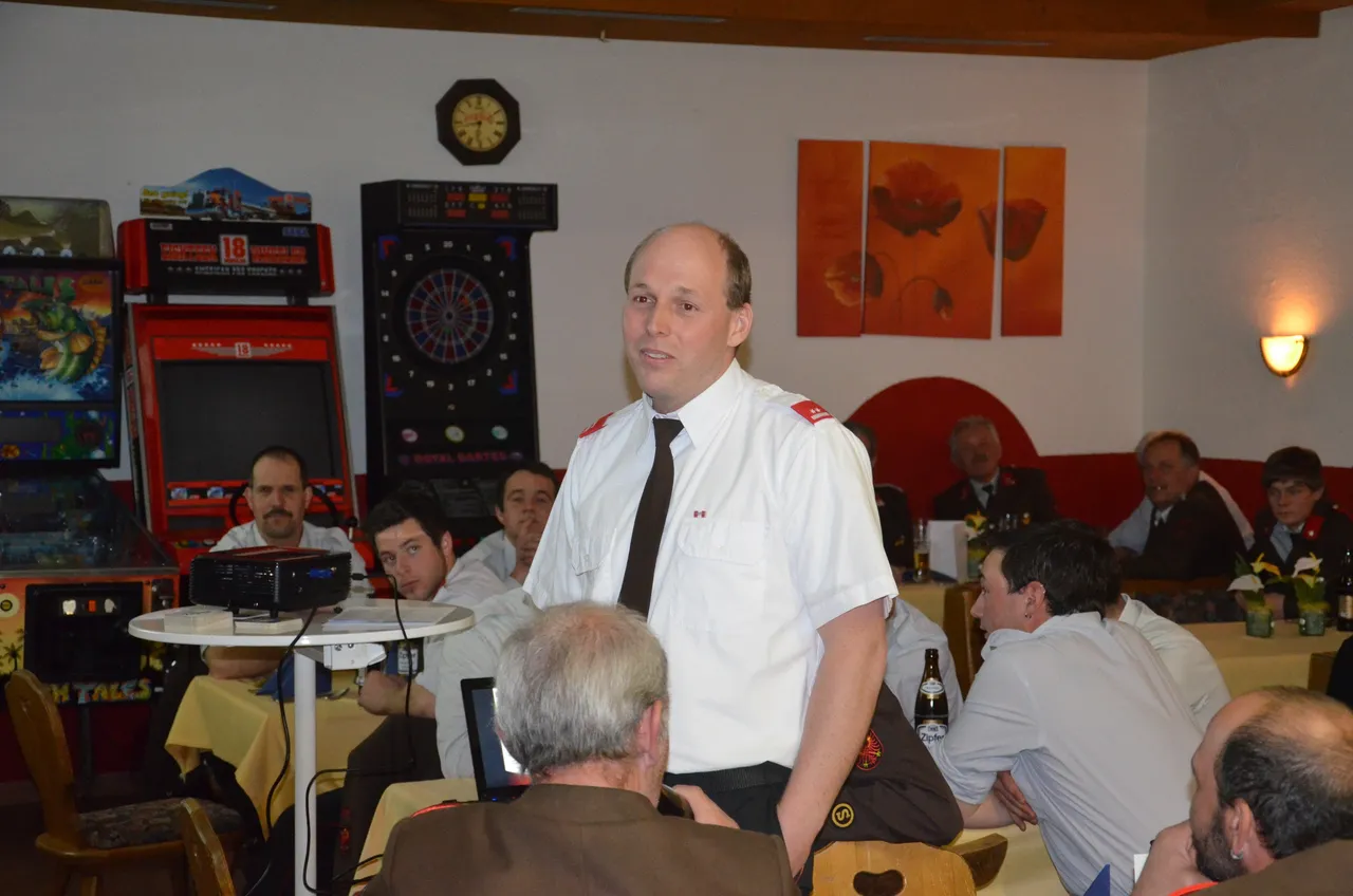 jahreshauptversammlung-2013-10.webp