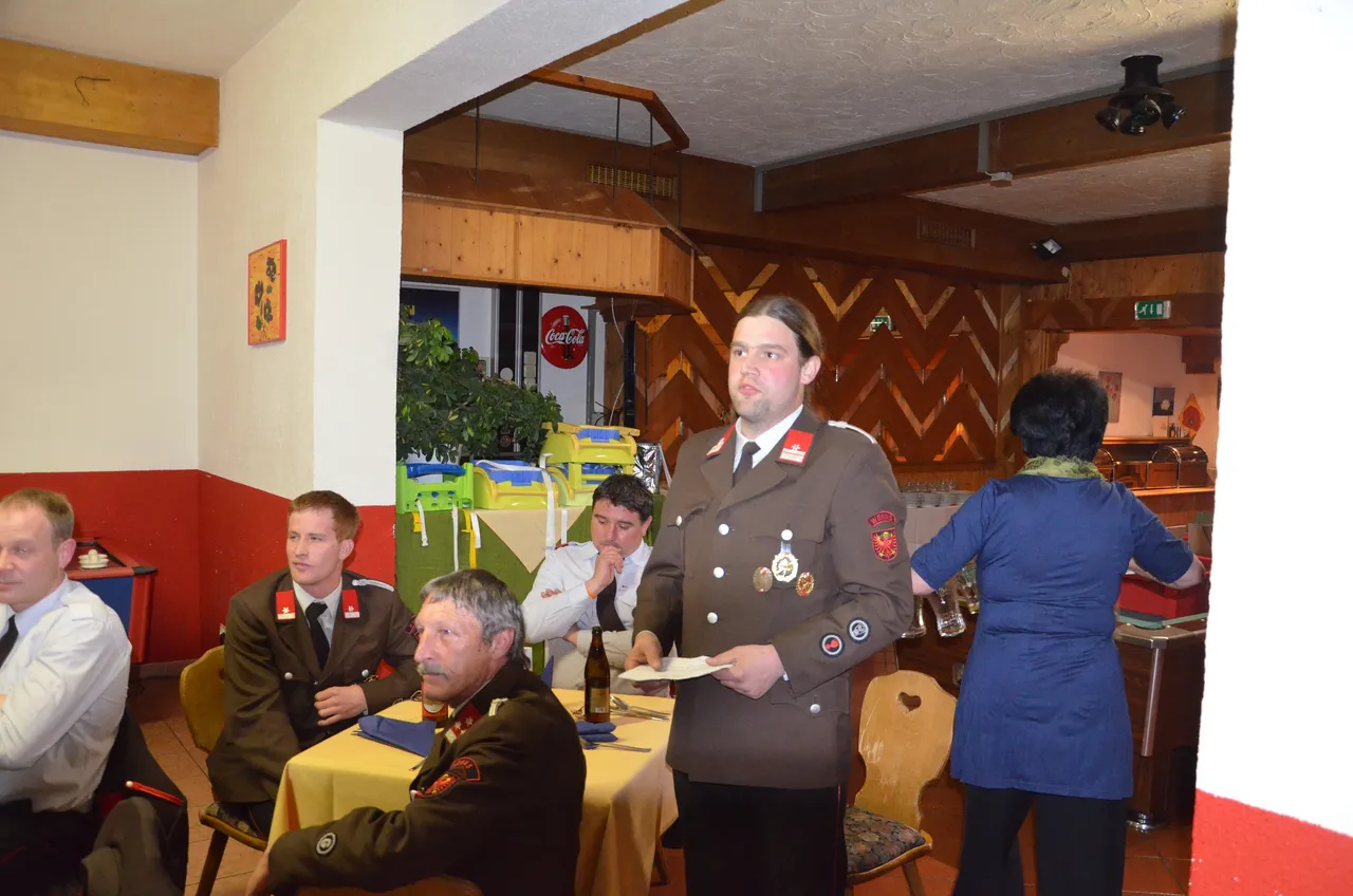 jahreshauptversammlung-2013-11.webp