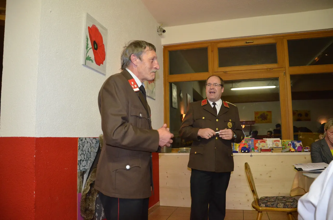 jahreshauptversammlung-2013-12.webp