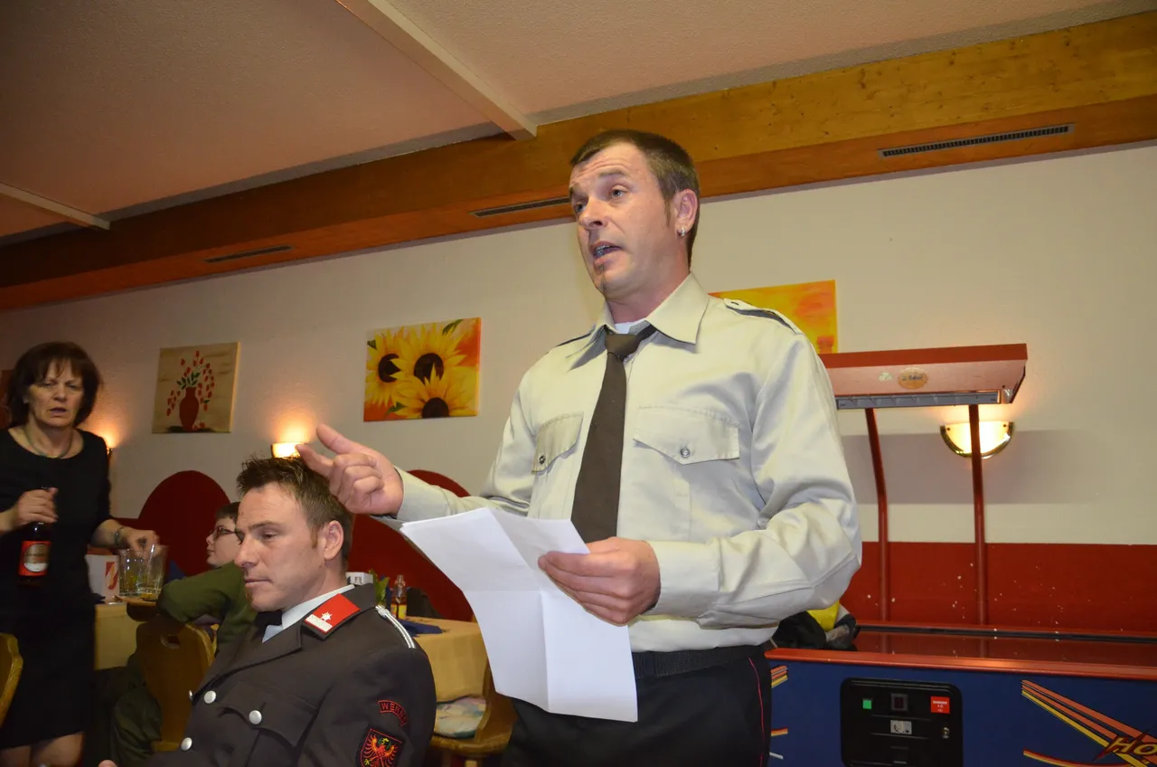 jahreshauptversammlung-2013-13.webp
