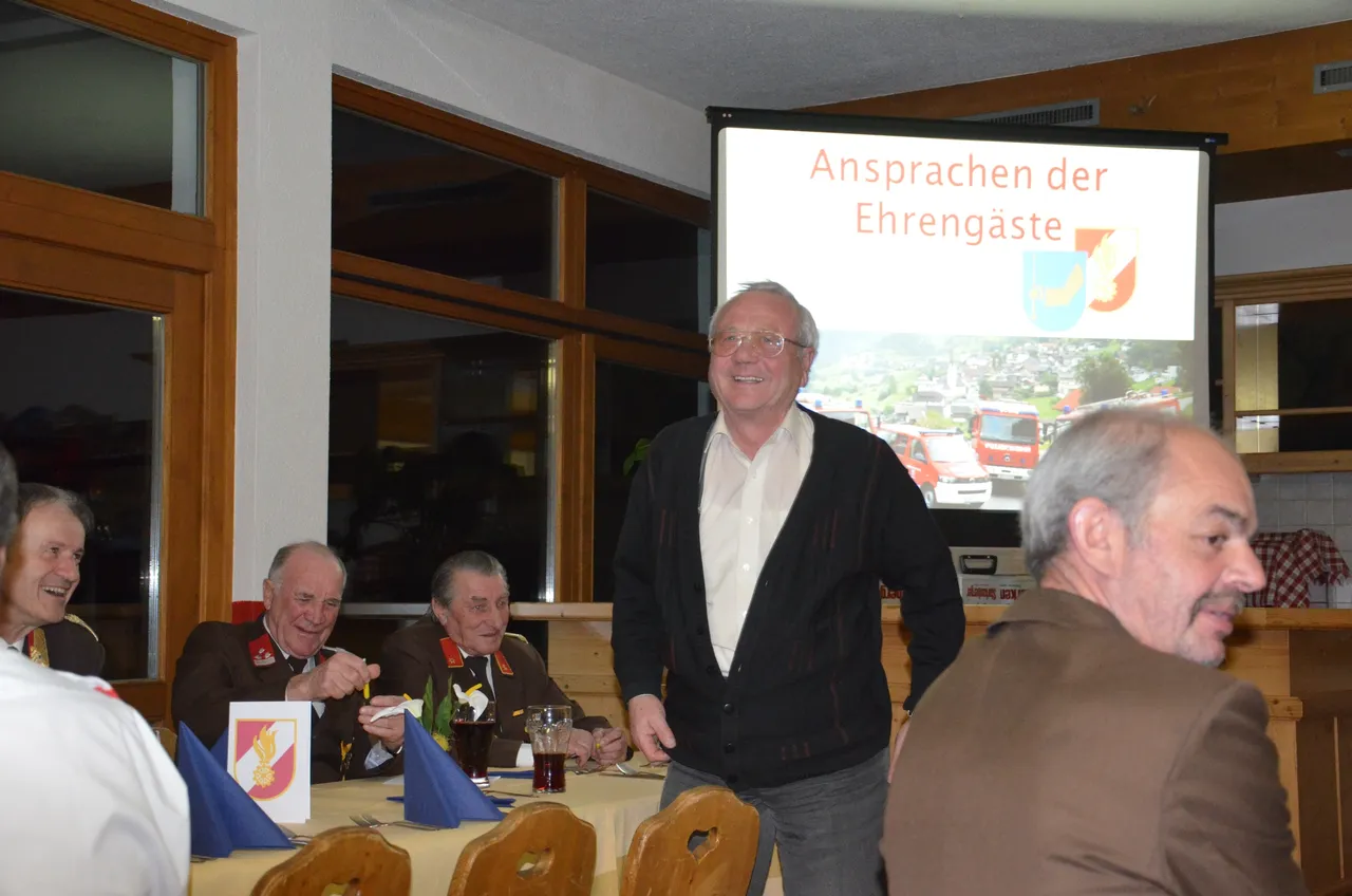 jahreshauptversammlung-2013-22.webp
