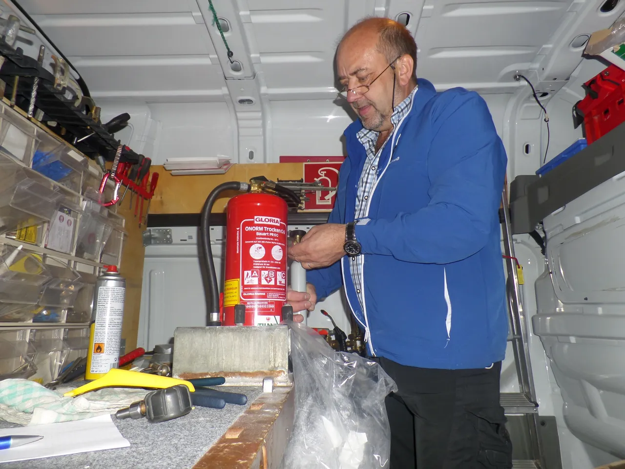 feuerlöscher-überprüfung-2013-3.webp