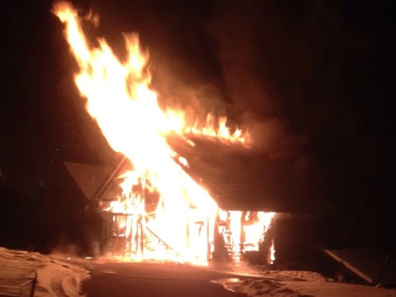 großbrand-jerzens2neu.webp