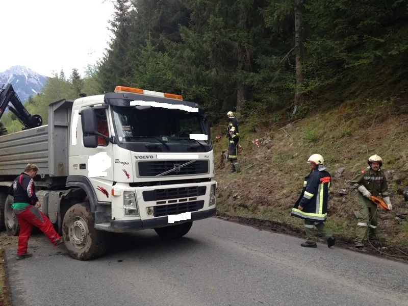 lkw-bergung-jerzens11.webp