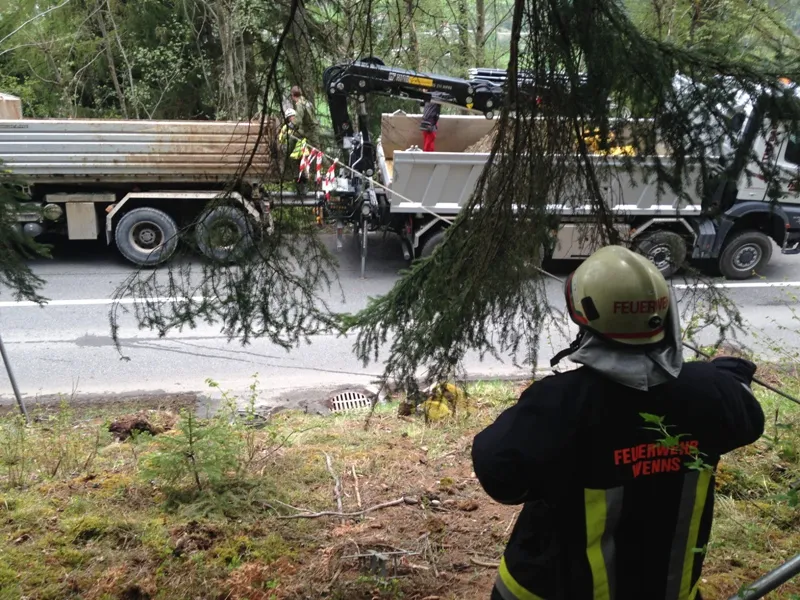 lkw-bergung-jerzens6.webp