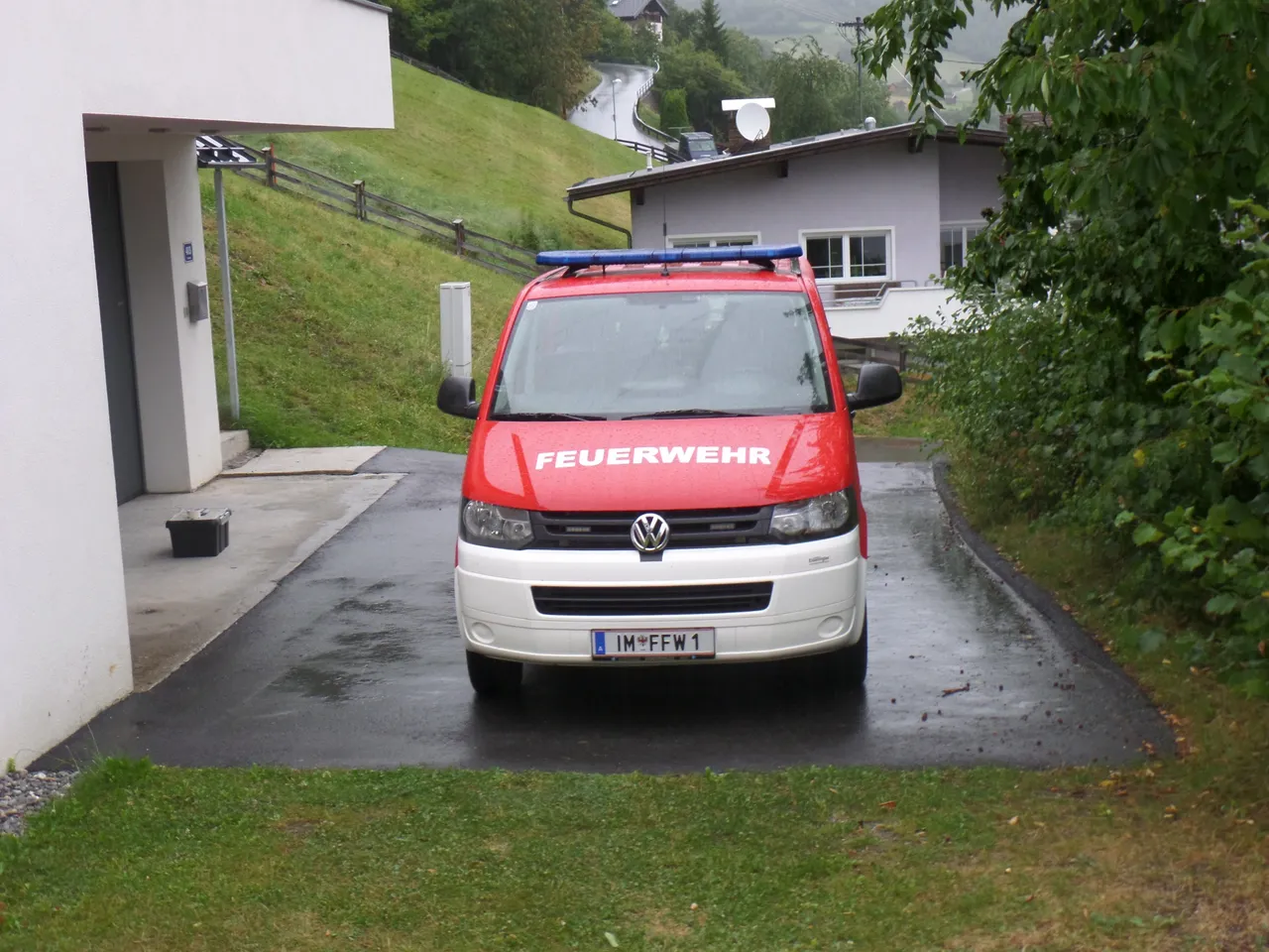 Bedrohende Wespennester-Entfernung