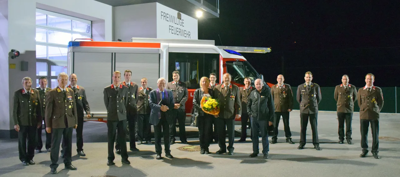 Interne Segnung Löschfahrzeug LFA Neu der FF-Wenns ...offizielle Segnung im Rahmen des Talbewerbes und der 125-Jahr Feier nächstes Jahr am 05.-und 06.Juni 2021)