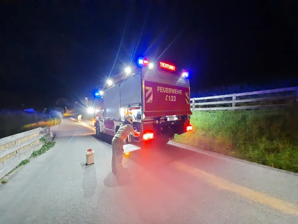 1km lange Ölspur nach Motorschaden