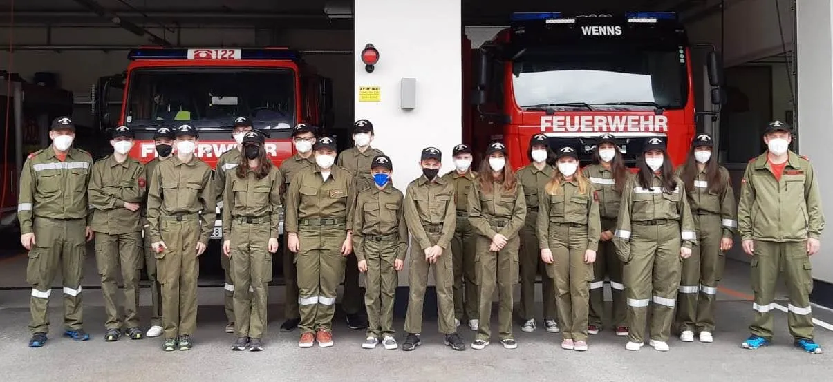 28x Wissenstestabzeichen für die Jugendfeuerwehr Wenns in Imst erfolgreich absolviert