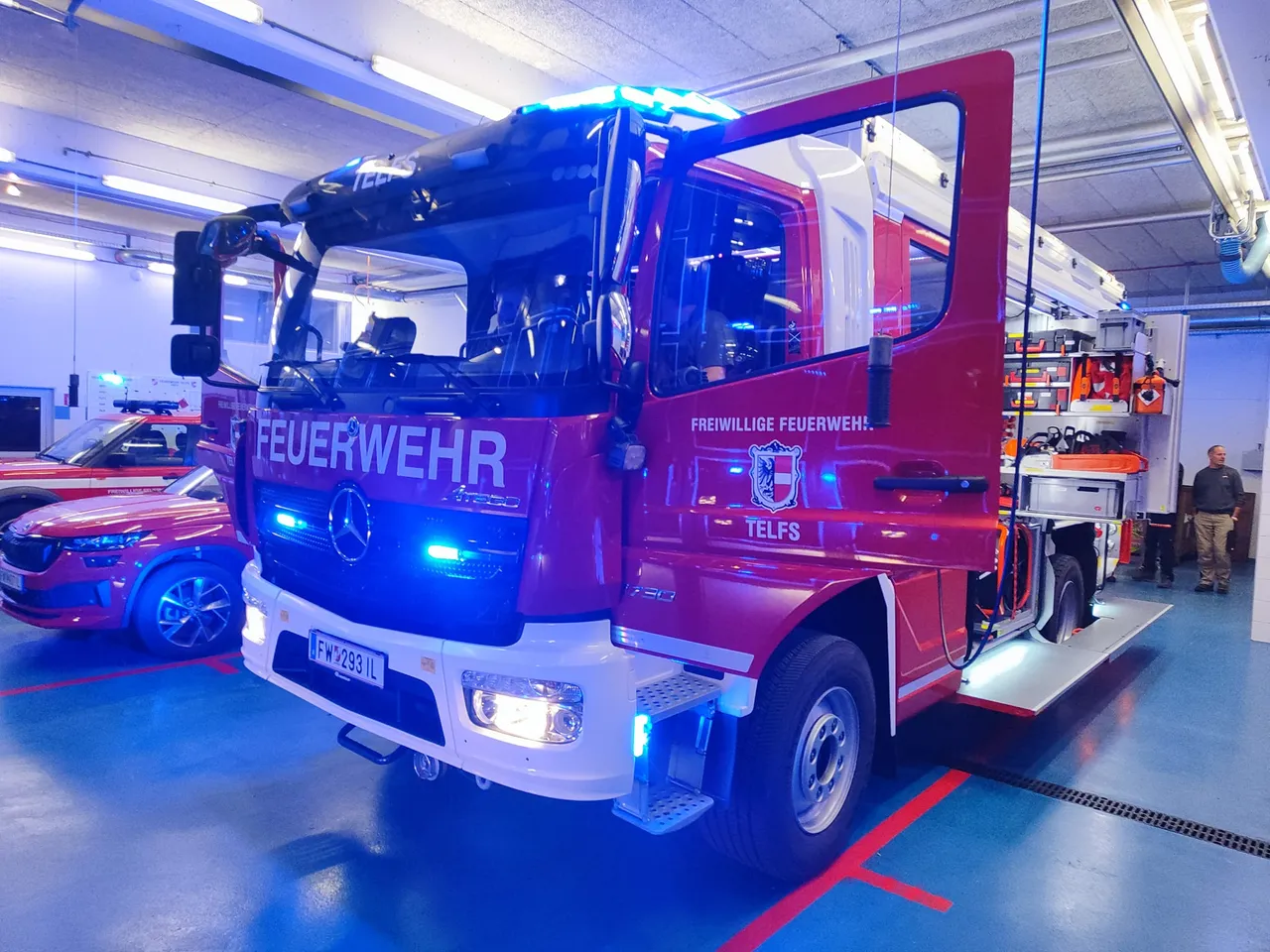 Besichtigung TLFA 3000 der FF Telfs